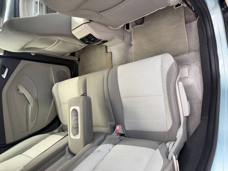 2013 Ford C-MAX Hybrid SE