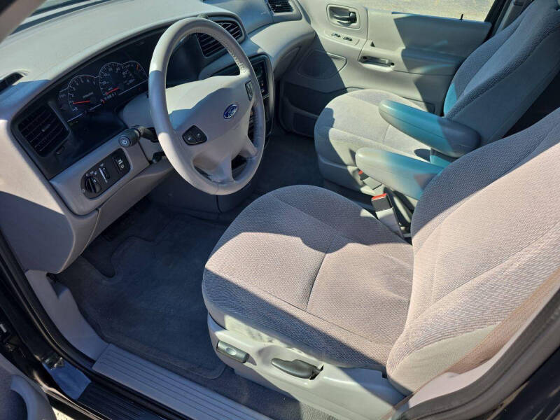 2002 Ford Windstar SE