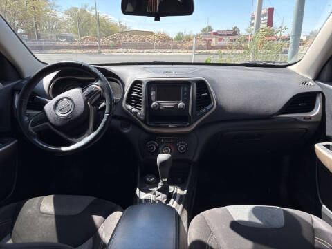 2018 Jeep Cherokee Latitude