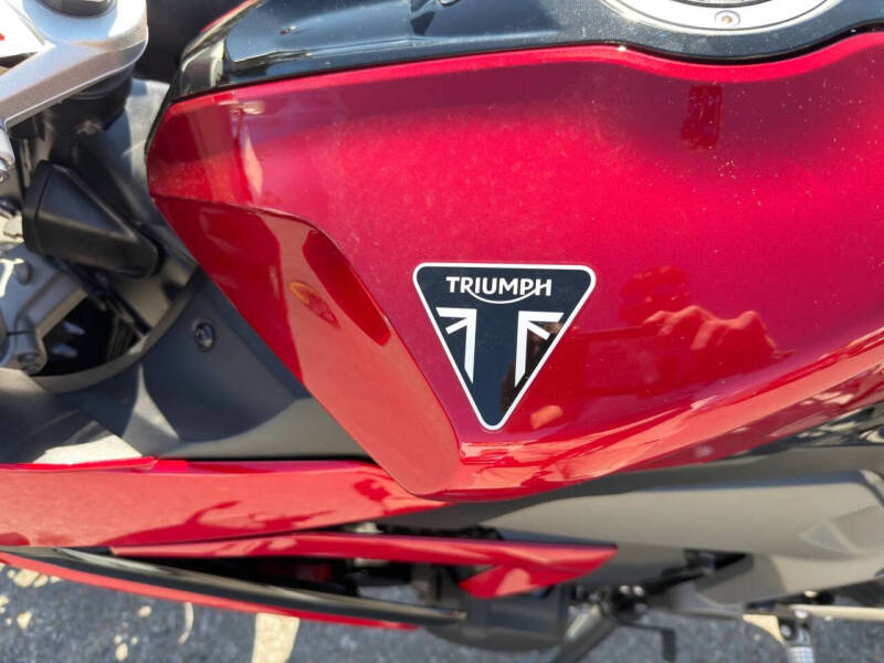 2025 Triumph Daytona 660