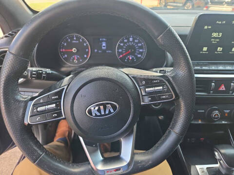 2021 Kia Forte GT Line