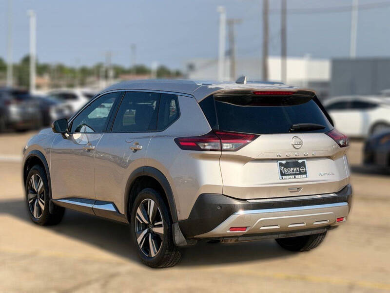 2022 Nissan Rogue Platinum