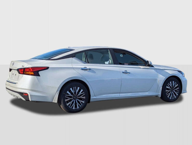 2026 Nissan Altima 2.5 SV