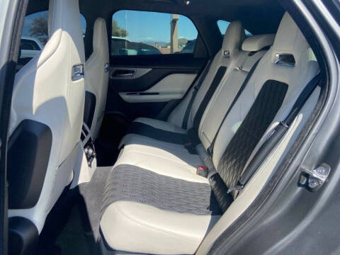 2020 Jaguar F-PACE SVR