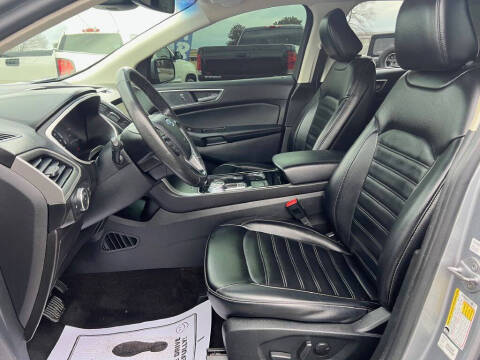 2020 Ford Edge SEL