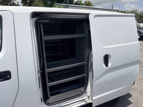 2016 Nissan NV200