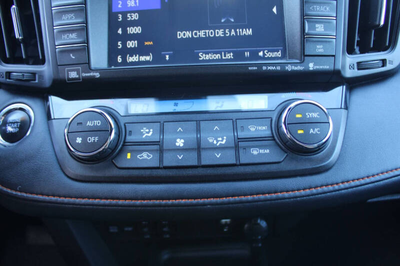 2016 Toyota RAV4 SE