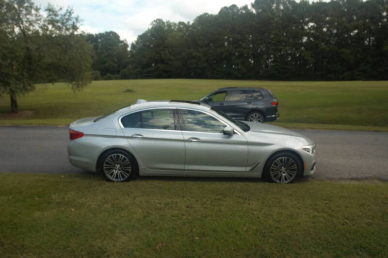 2017 BMW 5 Series 530i