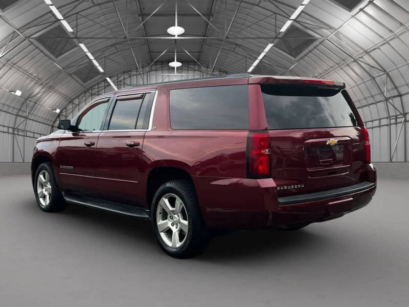 2016 Chevrolet Suburban LT