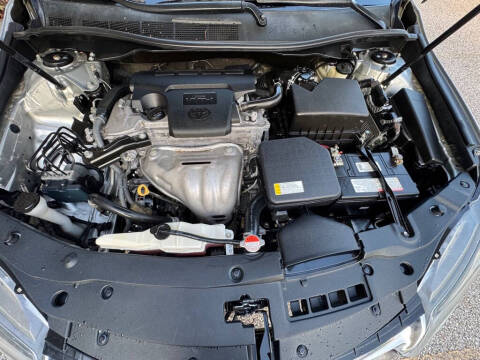 2016 Toyota Camry LE