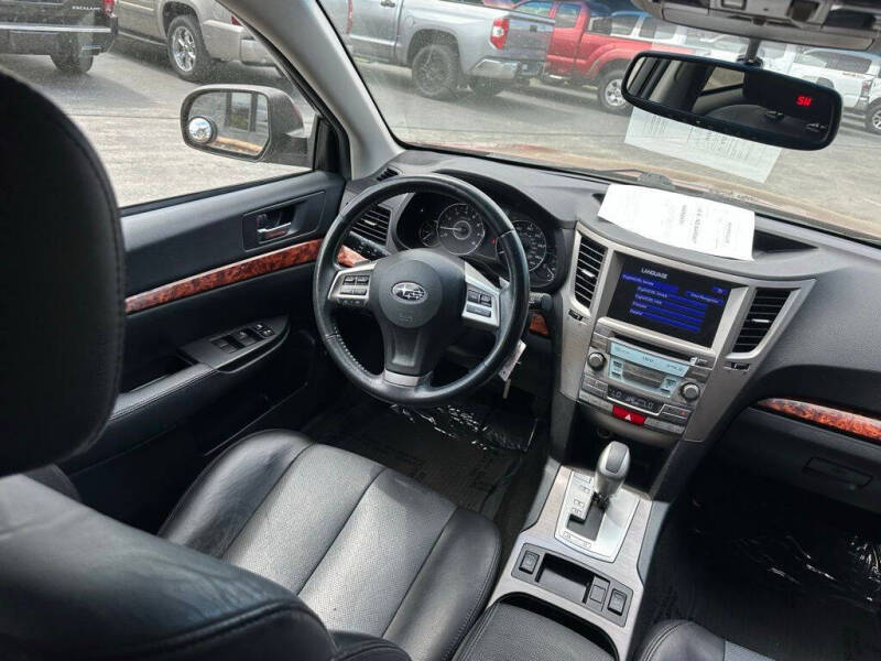 2012 Subaru Outback 2.5i Limited