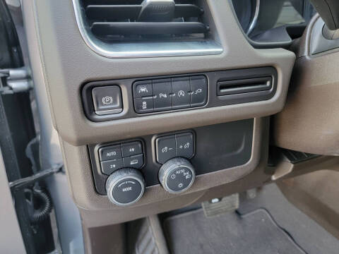 2022 Chevrolet Suburban LS