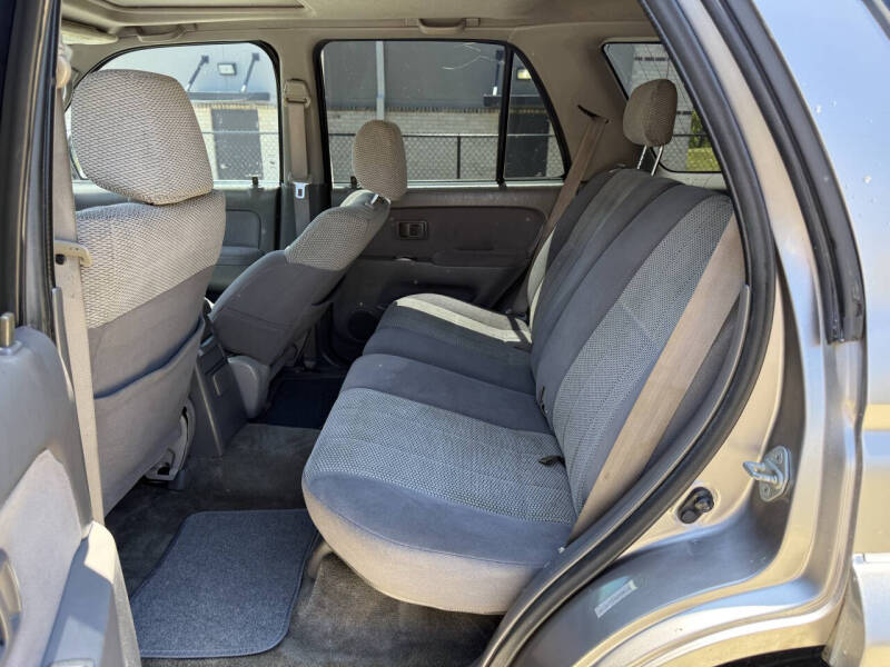 2002 Toyota 4Runner SR5