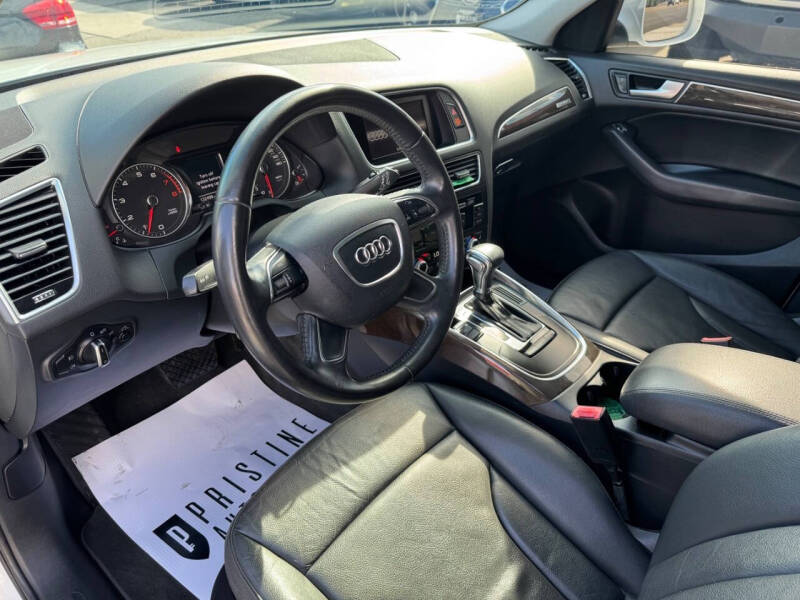 2013 Audi Q5 2.0T quattro Premium