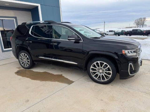 2023 GMC Acadia Denali