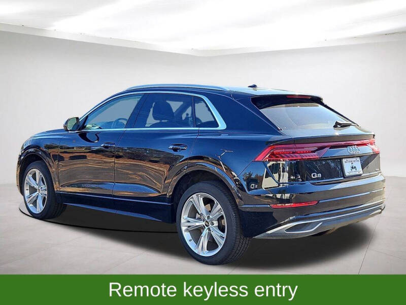 2022 Audi Q8 quattro Premium 55 TFSI