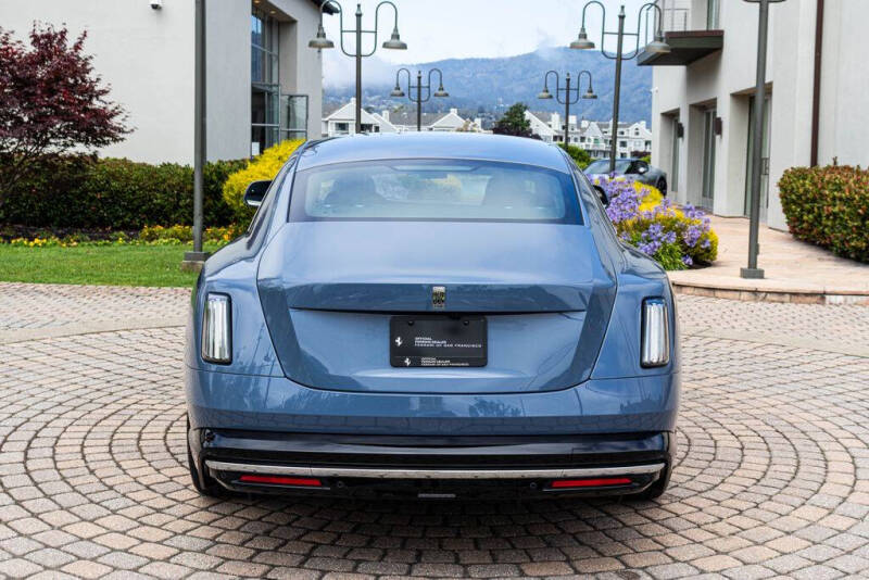 2025 Rolls-Royce Spectre