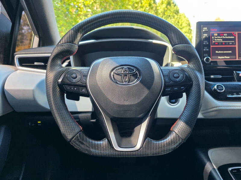 2020 Toyota Corolla Hatchback SE