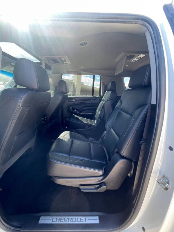 2018 Chevrolet Suburban LT