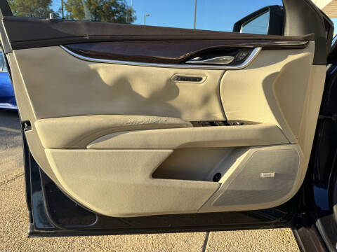 2014 Cadillac XTS Luxury Collection