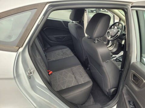 2011 Ford Fiesta SEL