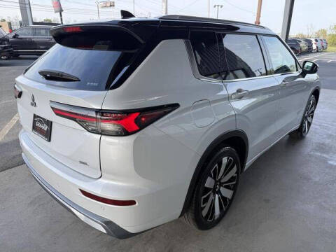 2025 Mitsubishi Outlander SEL
