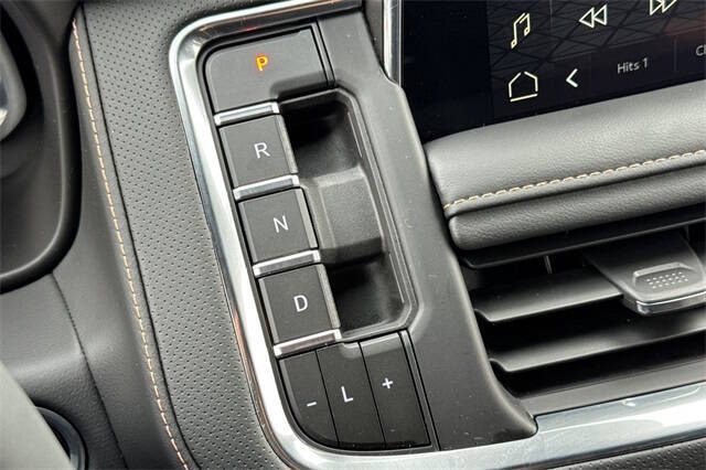 2023 GMC Yukon XL AT4