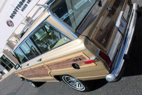 1990 Jeep Grand Wagoneer