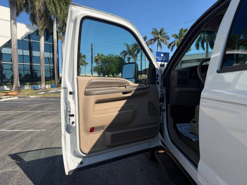 2000 Ford Excursion XLT