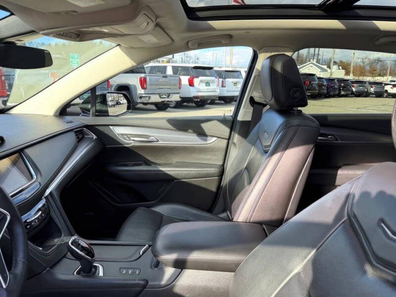 2019 Cadillac XT5 Premium Luxury