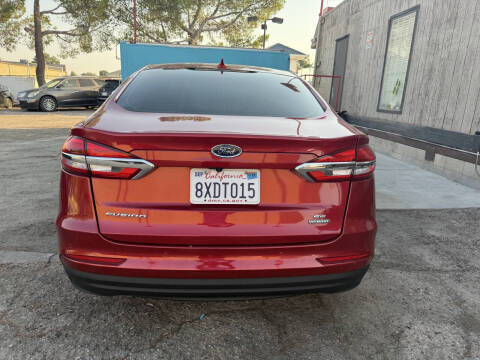 2020 Ford Fusion Hybrid SE