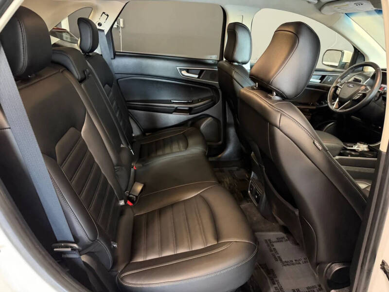 2020 Ford Edge