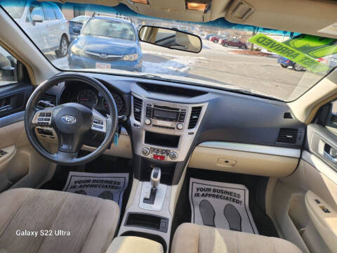 2014 Subaru Legacy 2.5i