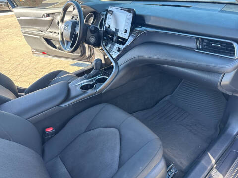 2024 Toyota Camry LE