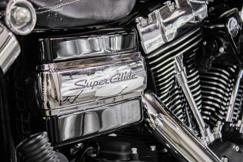 2011 Harley-Davidson Wide Glide