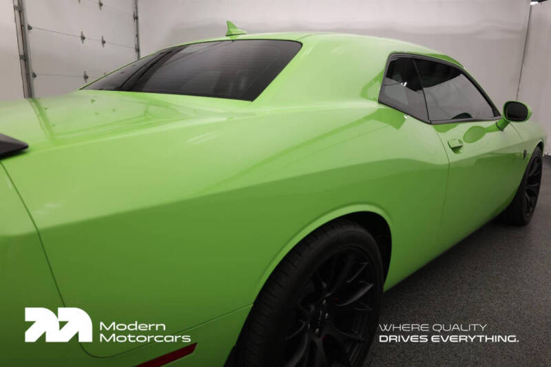 2015 Dodge Challenger SRT Hellcat
