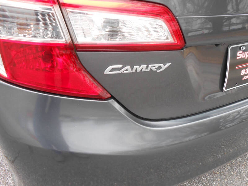 2014 Toyota Camry SE