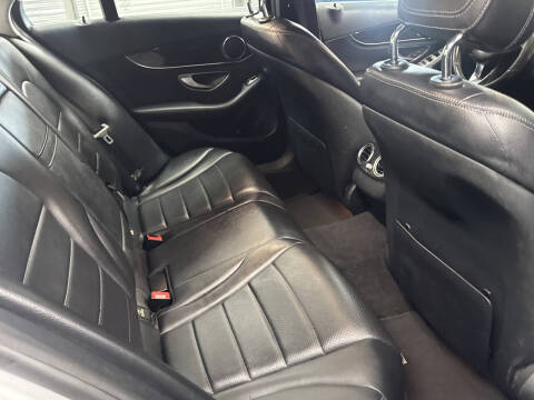 2015 Mercedes-Benz C-Class C 300