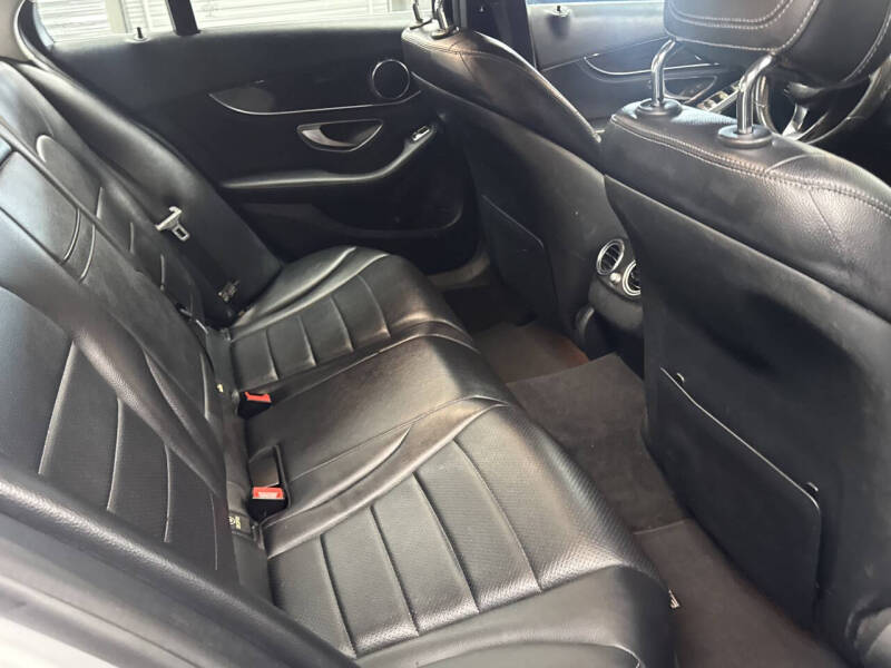 2015 Mercedes-Benz C-Class C 300