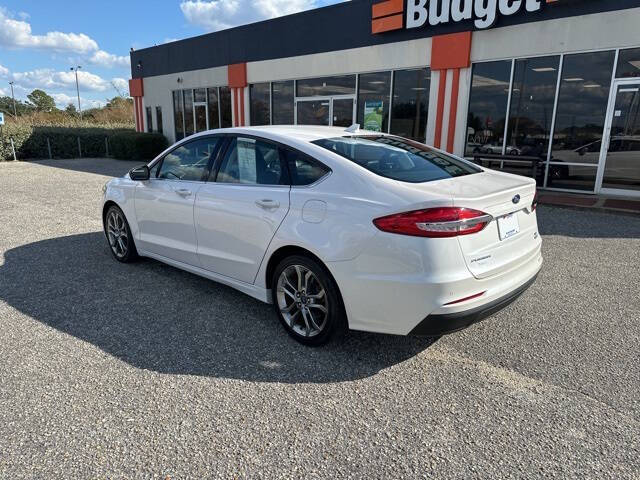 2020 Ford Fusion SEL