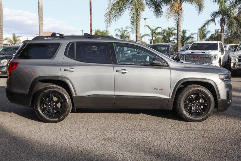 2021 GMC Acadia AT4
