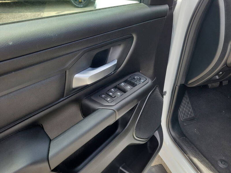 2026 RAM 1500 Express
