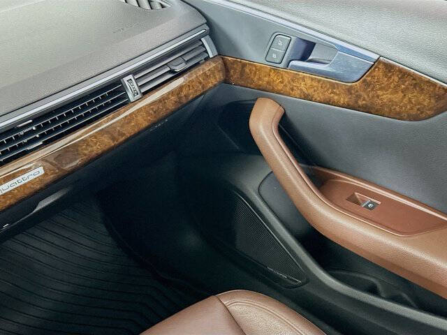 2017 Audi A4 2.0T quattro Premium Plus