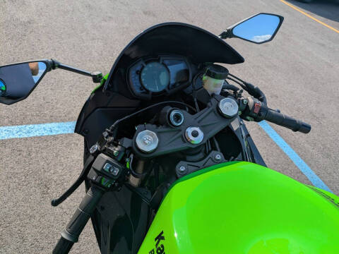 2021 Kawasaki Ninja ZX-6R ABS