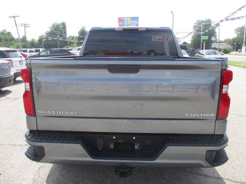 2021 Chevrolet Silverado 1500 Custom