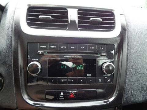 2012 Dodge Avenger SE