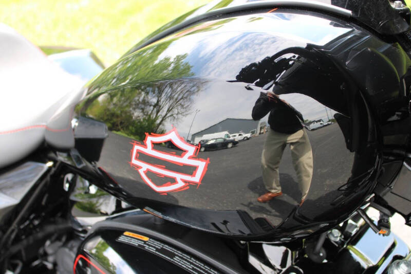 2024 Harley-Davidson Street Glide