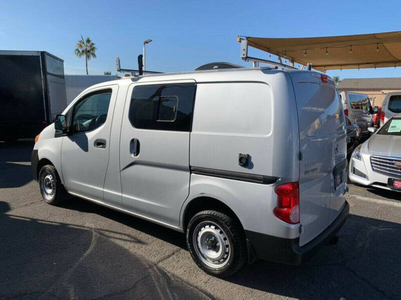 2019 Nissan NV200