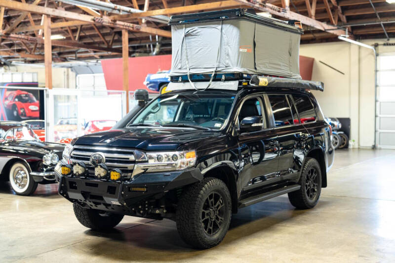 2019 Toyota Land Cruiser
