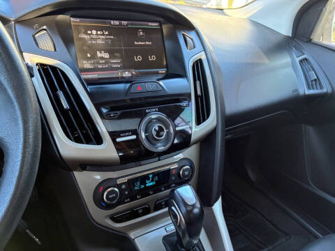2012 Ford Focus SEL